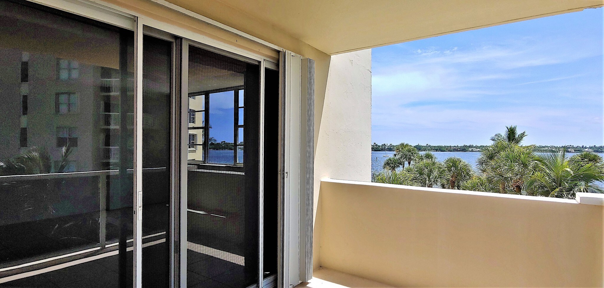 Building Photo - 2800 N Flagler Dr