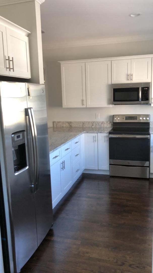 Building Photo - 38 Triangle St