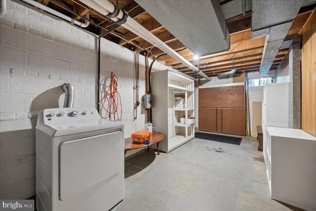 Building Photo - 9202 Wilmett Ct