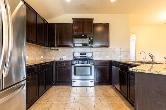 Building Photo - 15458 Bobwhite Quail
