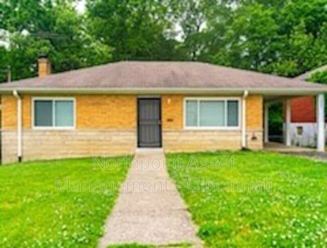 Primary Photo - Beautiful Updated 2 Beds 2 Baths Home in Cincinnati