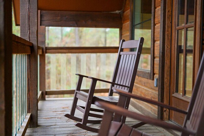 Building Photo - 295 Apple Rdg Ln