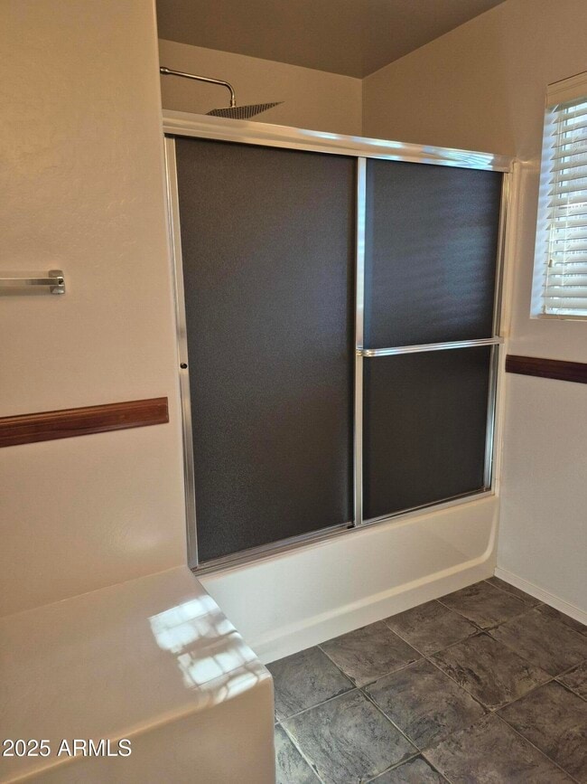 Building Photo - 3020 W Cavalry Dr