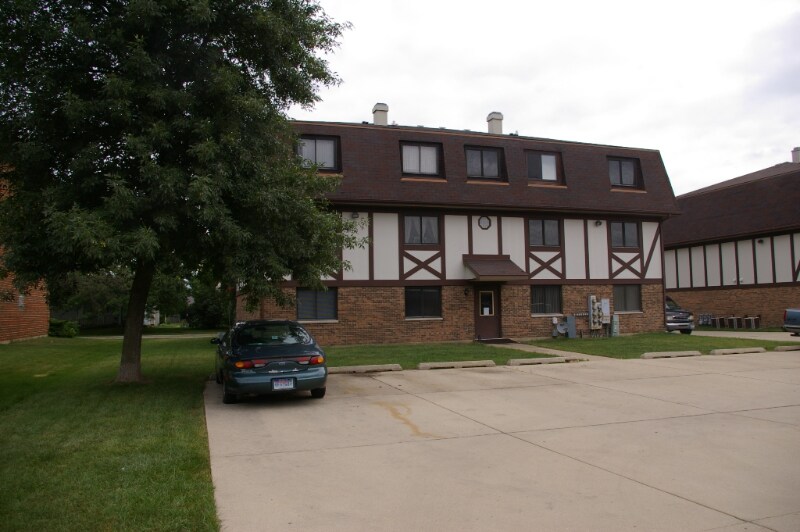 Building Photo - 773 Lippert Ln