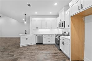 Building Photo - 146 N Banner Ave