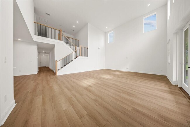 Building Photo - 12890 Eureka Lemon Dr