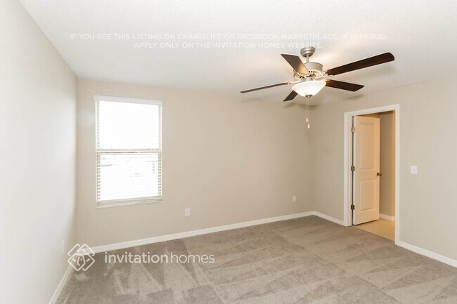 Building Photo - 2206 Treesdale Ave