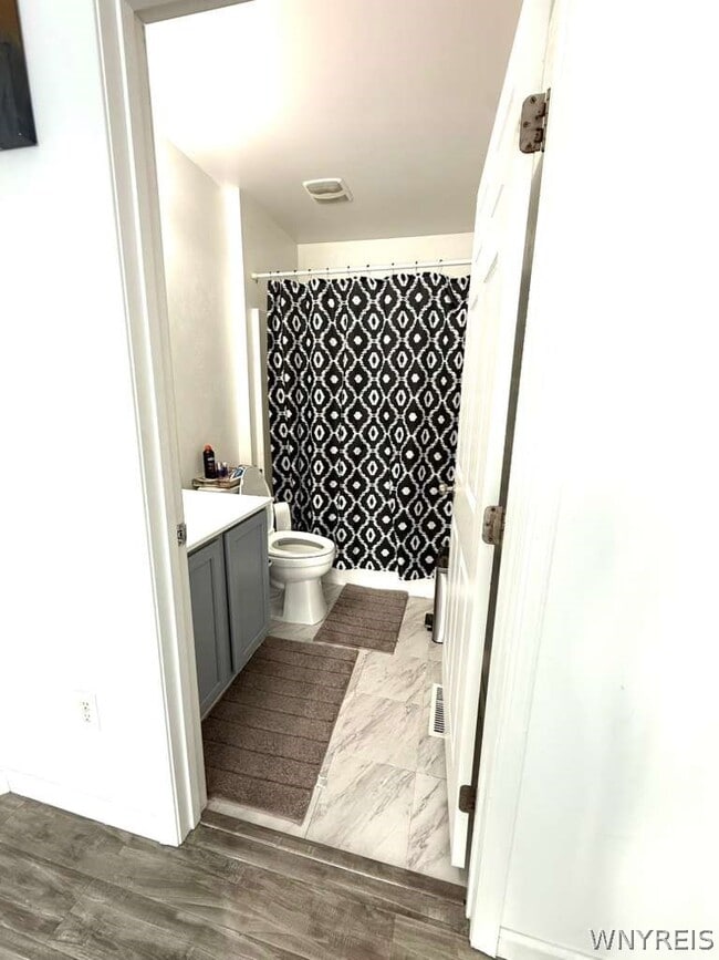 Building Photo - 2423 Purple Martin Ln