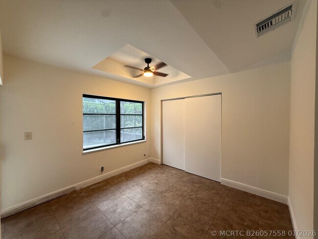 Building Photo - 20834 Sugarloaf Ln