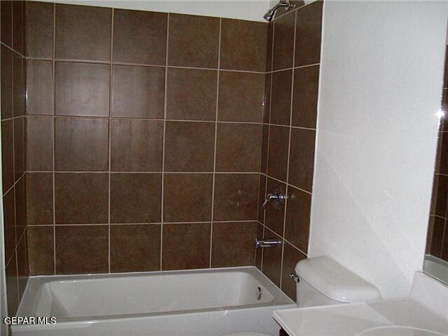 Building Photo - 3709 Loma Brisa Dr