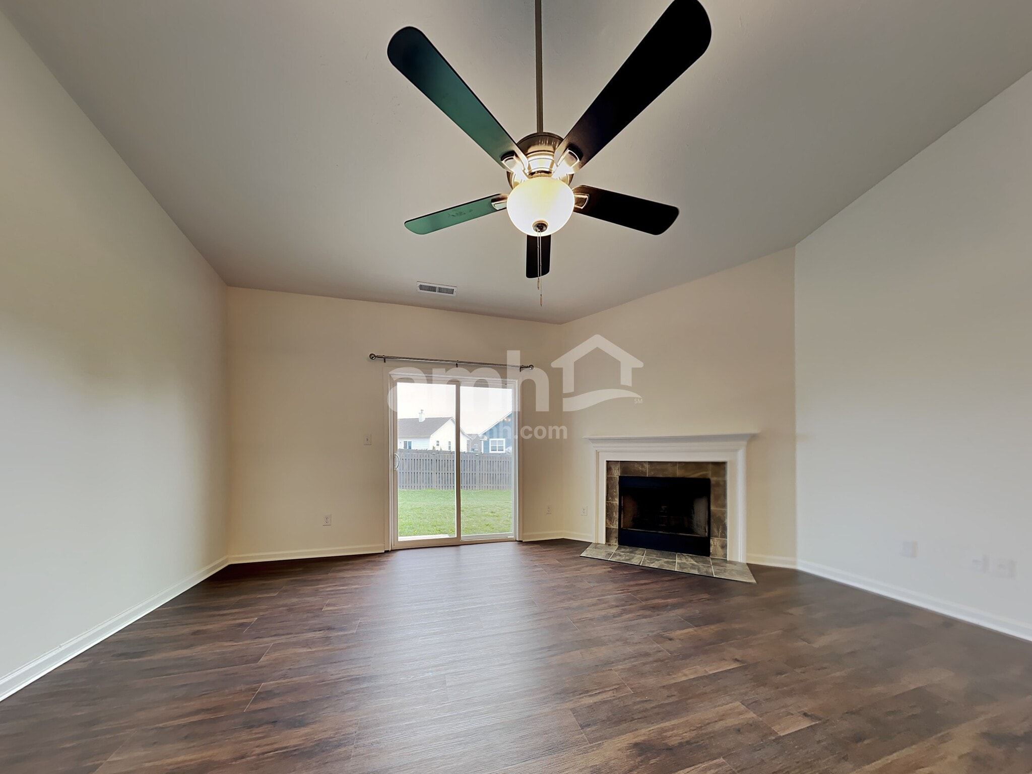 Building Photo - 1268 W Crystal Dr