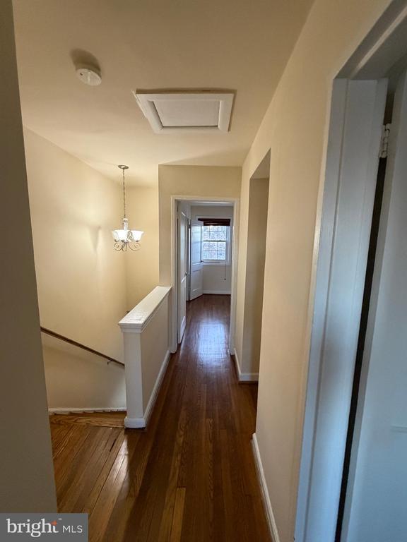 Building Photo - 3765 Mark Dr