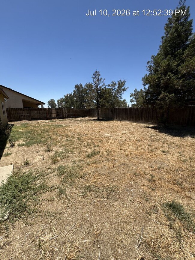 Building Photo - Lovely Home Now Available!