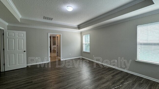 Building Photo - 2444 Raptor Rd