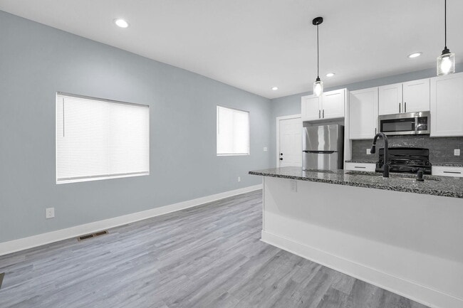 Building Photo - 1157 Atcheson St