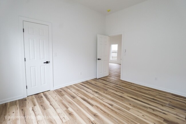 Building Photo - 4 Bed 2 Bath - Brand New Renovation in Skiatook