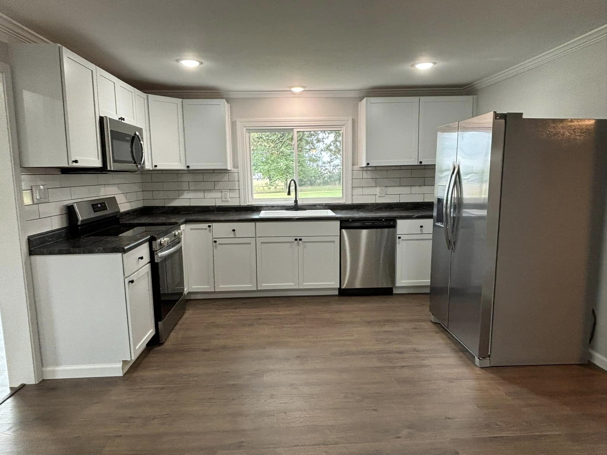 New Kitchen! - 718 S Pine St