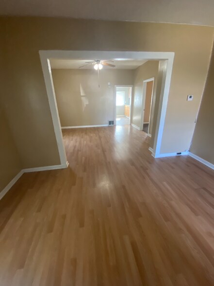 Building Photo - 4127 Baldwin Ave