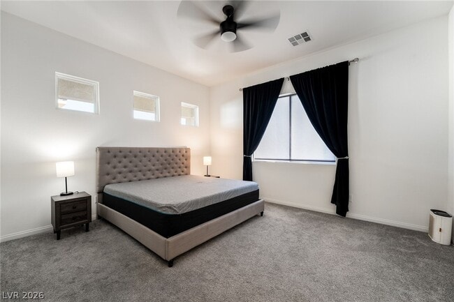 Building Photo - 110 Ibiza Lk Dr