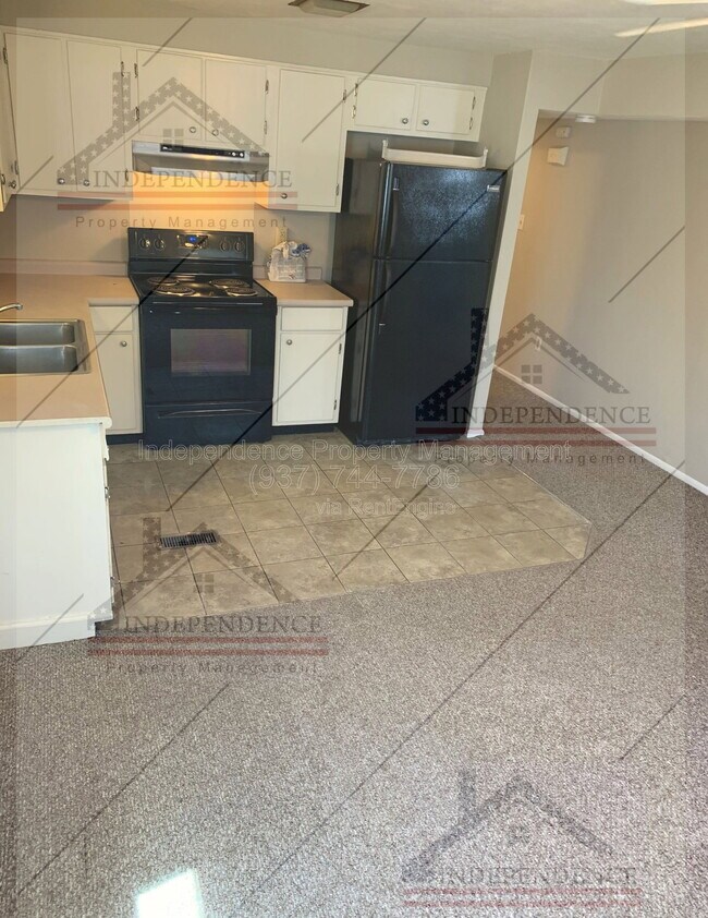 Building Photo - 470 Burman Ave