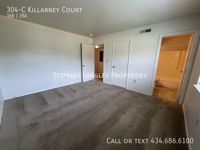 Building Photo - 304-C Killarney Court-