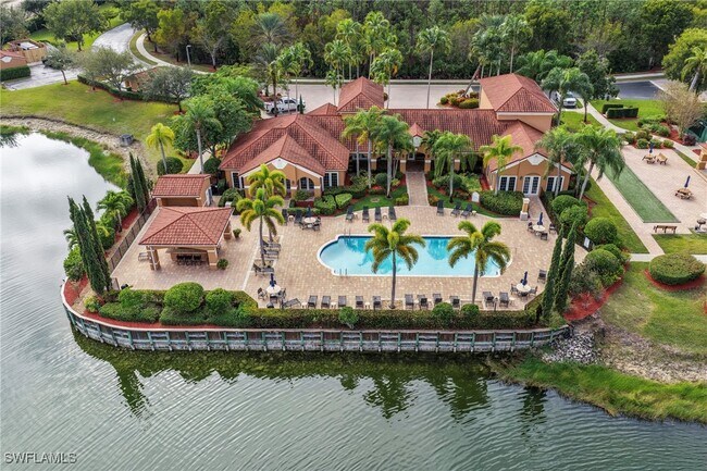 Building Photo - 1820 Florida Club Cir