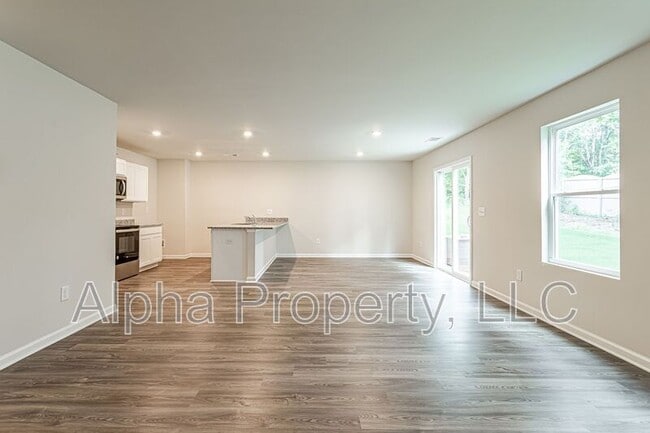 Building Photo - 4107 Garrison Ln