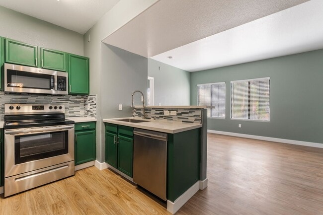 Building Photo - Stylish Condo with Modern Upgrades!