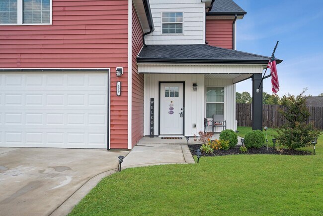 Building Photo - 456 Woodtrace Dr