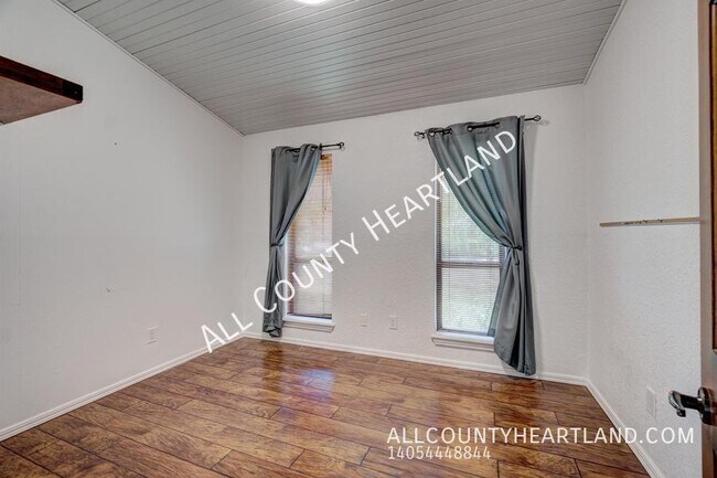 Building Photo - 10408 Casa Linda