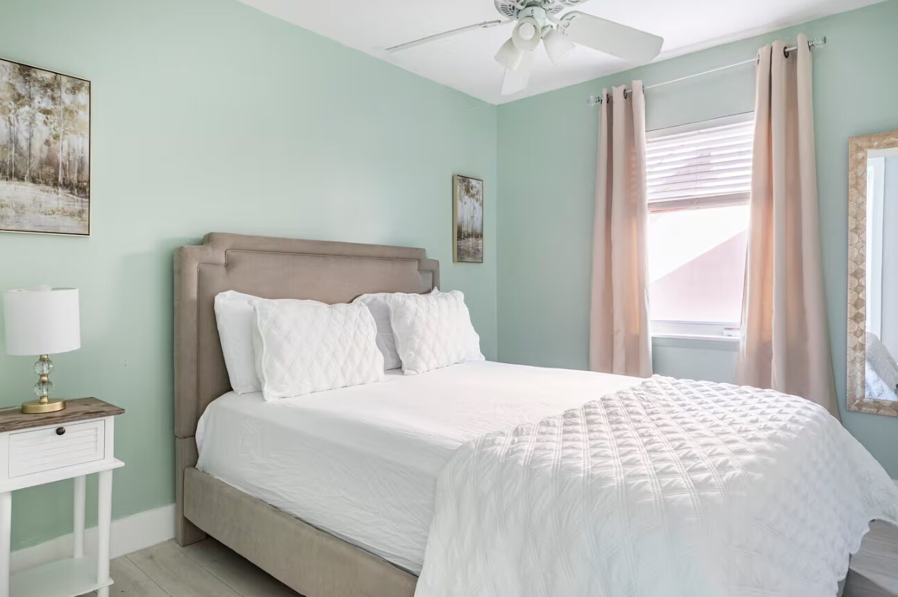 Building Photo - 9371 NW 33rd Pl