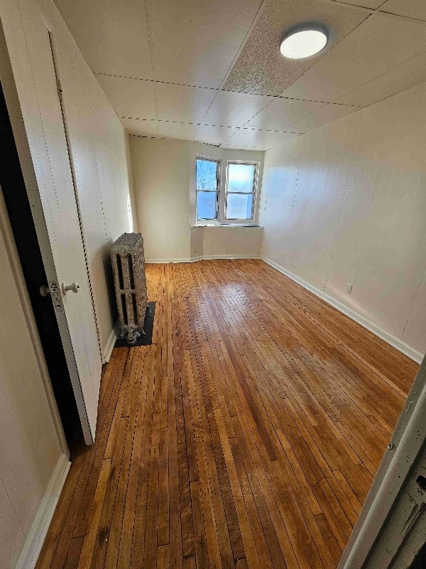 Building Photo - 309 Maple St