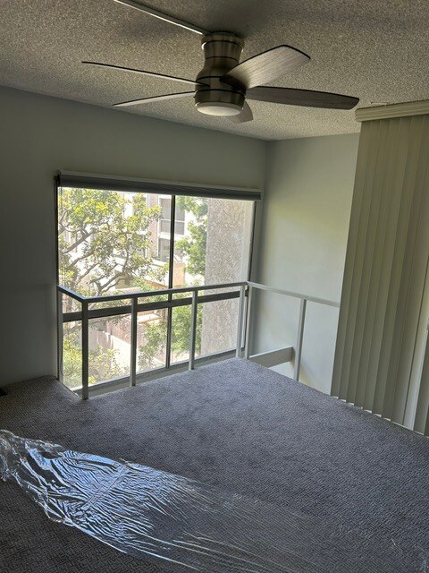 Loft bedroom - 1440 Veteran Ave