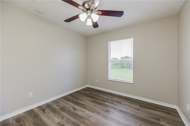 Building Photo - 3206 51st St W