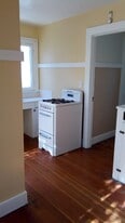 Building Photo - 418 El Centro St