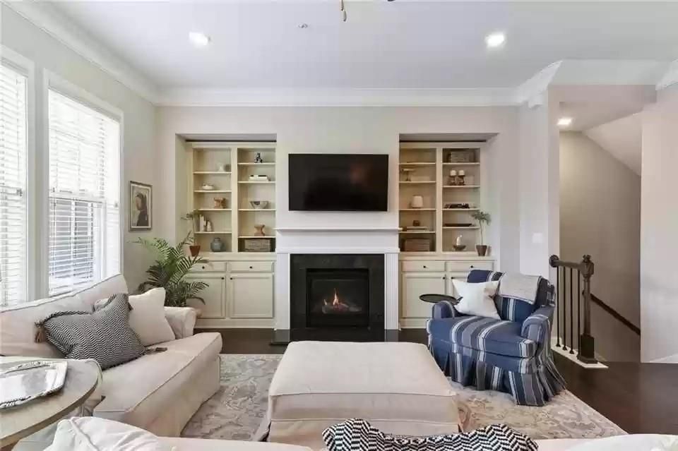 Building Photo - 523 Headwind Wy