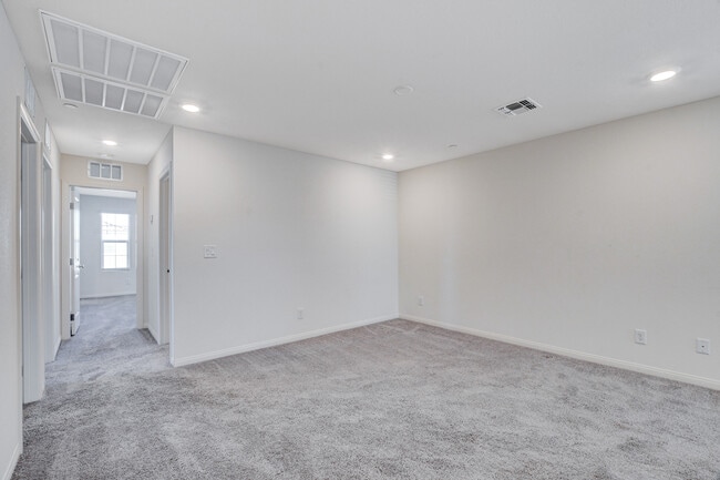 Building Photo - 8439 Vacarez Dr