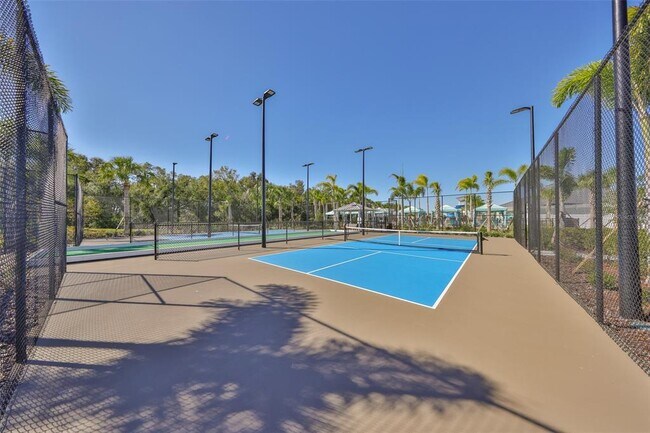 Building Photo - 12418 RADIANT CRYSTAL ROSE