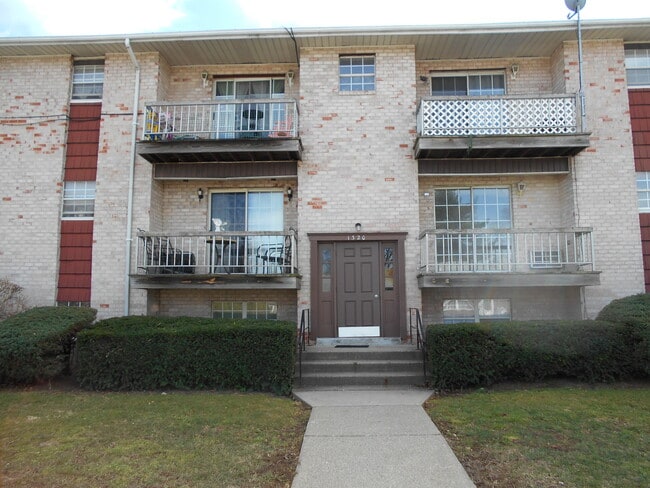 Building Photo - Cambridge House Apartments