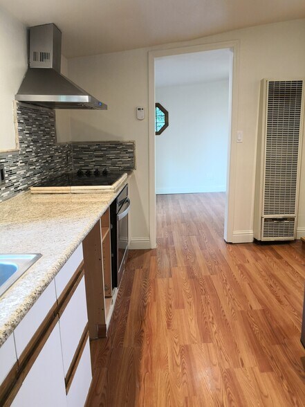 Building Photo - 21451 Lee Dr