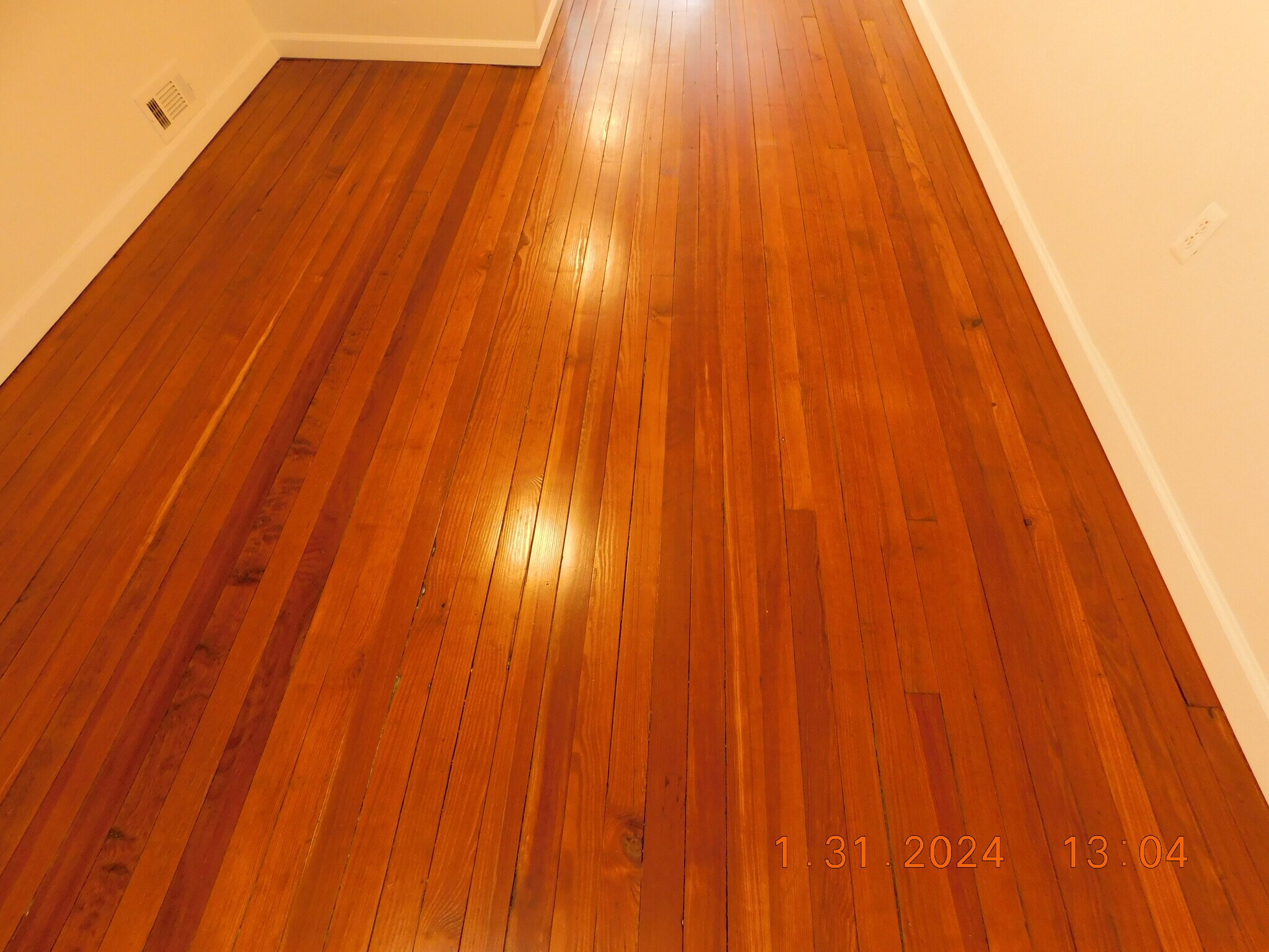 Building Photo - 101 Poplar Ave