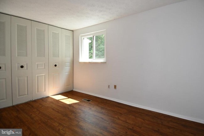 Building Photo - 8335 Windfall Rd