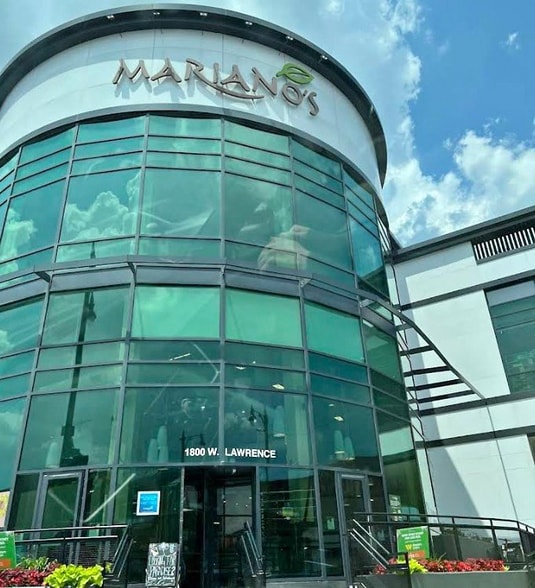 Building Photo - 4743 N Wolcott Ave