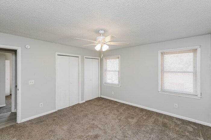 Building Photo - 112 Tillbury Dr