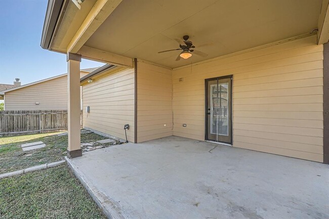 Building Photo - 1161 Verna Brooks Way