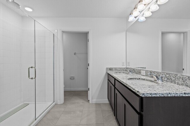 Building Photo - Spacious 4-Bedroom Home with Loft, Office & Private Backyard