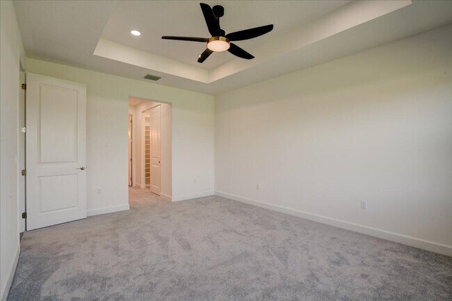 Building Photo - 12474 SW La Costa St