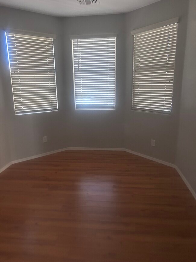 Building Photo - 6609 S 57th Ave