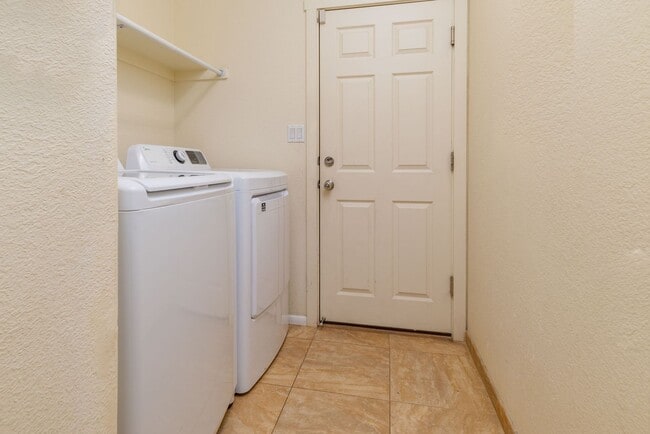 Building Photo - Single Family Home in Rancho Viejo Availab...