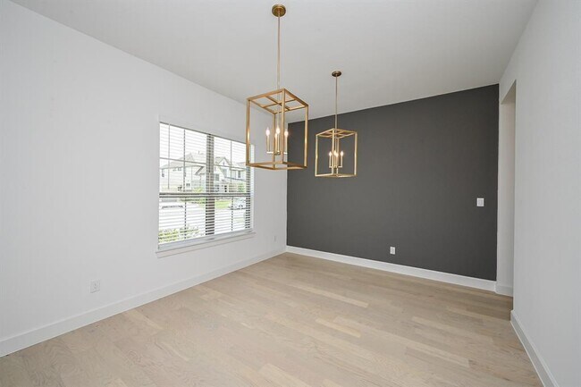 Building Photo - 22310 Understory Ct